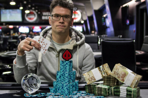Brady Hinnegan vince il CPPT World Cup of Cards C$1.650 Main Event