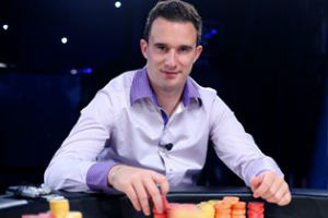 Alessio Isaia, Dario Sammartino e Salvatore Bonavena si qualificano al Day 2 del WSOP Main Event