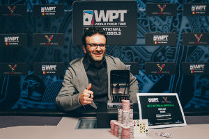 Nicholas Di Paolo, Sergio Castelluccio e Giulio Di Salvo si qualificano al Day 2 del £2.200 PokerStars Festival High Roller