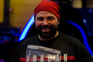 Giuseppe Incognito rimane in testa al chipcount dopo il Day 1C di Only The Barracudas 36