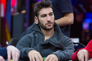 Dario Sammartino si qualifica al Final Day del $10.000 No-Limit 2-7 Lowball Draw Championship alle WSOP