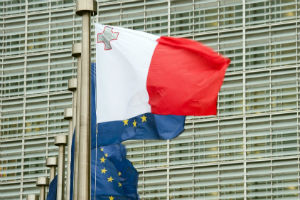 MGA e FIAU pubblicano i requisiti relativi al contrasto al riciclaggio e al finanziamento del terrorismo
