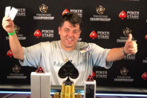 Guido Pezzotta e Vincenzo Cesarano sono chip leaders nei primi due tornei del PokerStars Championship Barcelona