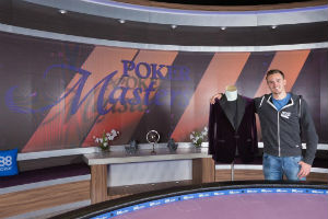 Steffen Sontheimer vince Poker Masters Event #5 e indossa la giacca viola