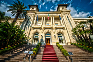 Il Casinò di Sanremo chiude il 1° trimestre con un calo dei ricavi e un lieve miglioramento a marzo