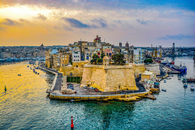 Società di Gioco d’Azzardo con Licenza di Malta Indagate per Legami con la Mafia Italiana