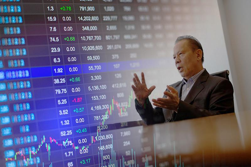 Kazuo Okada Chiede alla Borsa Valori delle Filippine di Bloccare la Quotazione in Borsa del Titolare del Casinò Manila