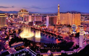 Il governatore Sisolak da il via libera ai casinò del Nevada per riaprire il 4 giugno